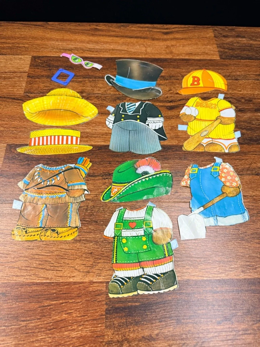 WESTERN PUBLISHING COMPANY, INC. 1979 Teddy Bears Paper Dolls